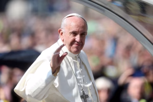 mundo-papa-saúde-francisco-1740250705
