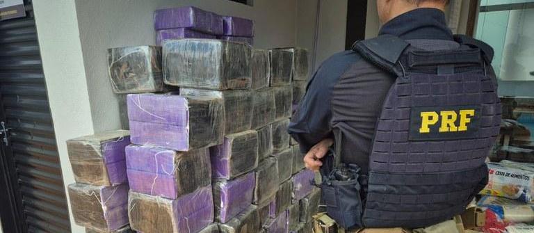 7c713cc02ad75f09d809236885b559f1