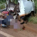 Colisao-entre-Kombi-e-caminhao-deixa-dois-mortos-n-00992013-0-202505311522-ScaleDownProportional