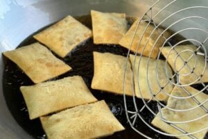 Conheça a ligação entre o primeiro e o melhor pastel de feira de Maringá 