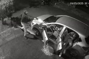 homem-e-executado-a-tiros-em-sarandi-cameras-registram-acao-criminosa-7