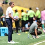 Botafogo-demite-Renato-Paiva-apos-eliminacao-no-Mundial-de-Clubes-696×464
