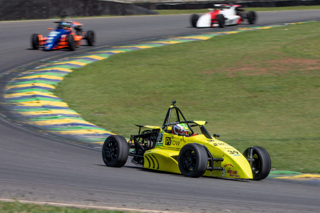 Dante Monteiro, 4ª Etapa da F-1600. São Paulo, Autódromo de Interlagos (Carlos Rossi – Red Line MS) (19)