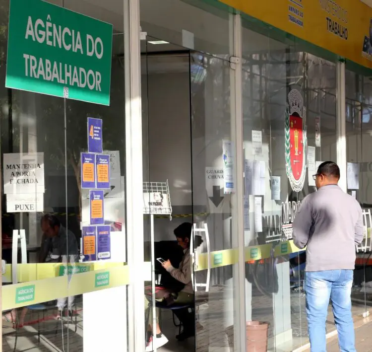 agencia-do-trabalhador-de-maringa-750×709.jpg