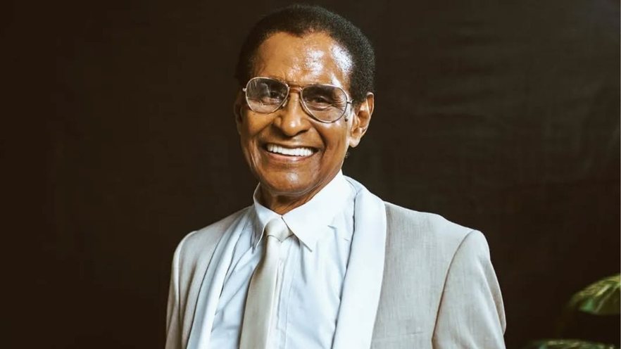 morre-bira-presidente-fundador-do-cacique-ramos-e-do-fundo-de-quintal-1_widelg
