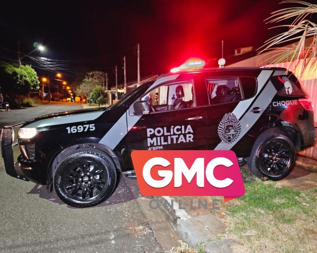 Após prisão do marido por tráfico, mulher assume atividade criminosa e acaba presa também Uma mulher, de 25 anos, foi presa por tráfico de drogas em uma operação da Divisão Estadual de Narcóticos