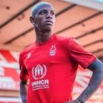 Danilo-divulgacao-Nottingham-Forest_Easy-Resize.com_-aspect-ratio-512-320