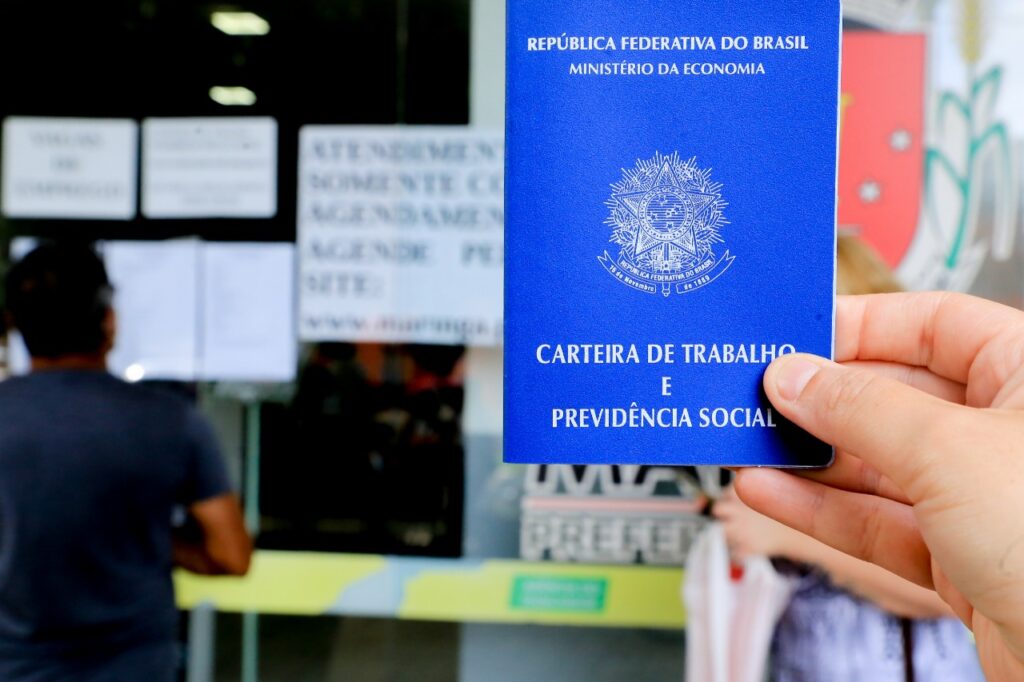 Agência do Trabalhador de Maringá abre nesta segunda-feira, 7, com 668 vagas de emprego; confira os cargos 2 agenciadotrabalhardogmc
