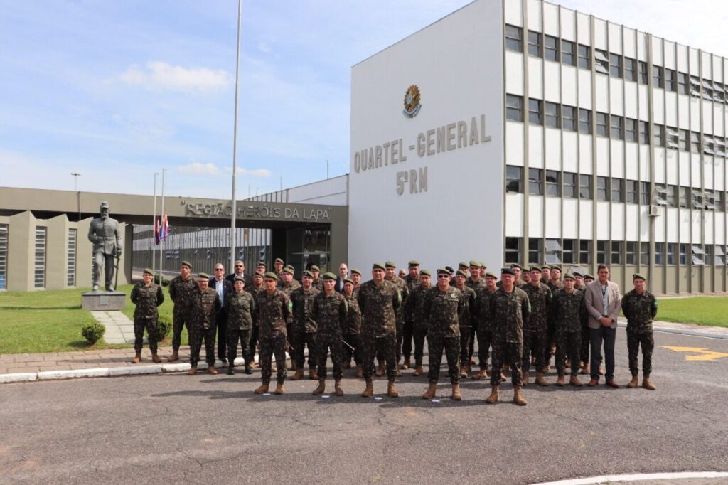 Exército abre inscrições de processo seletivo para militares temporários no Paraná; veja como participar