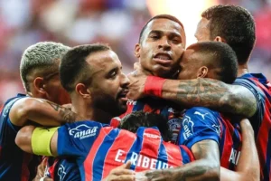 ⏳-Fim-de-primeiro-tempo-em-Salvador.-Com-gol-de-Jean-Lucas-apos-jogadaca-de-Ademir-Esquadrao-v-e1753661604944
