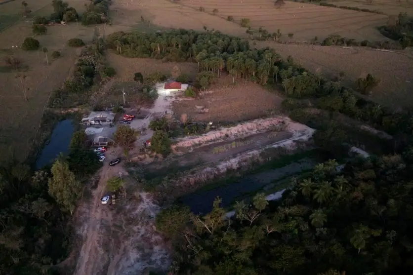 Icaraima-Equipes-fazem-buscas-por-desaparecidos-em-pesqueiro-1