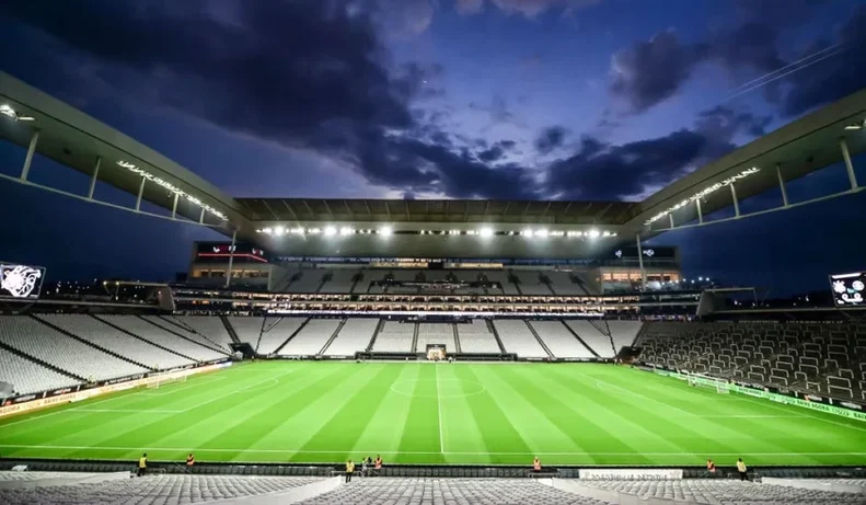 ce6138190efe1d4ffa0bded06323b4f1812