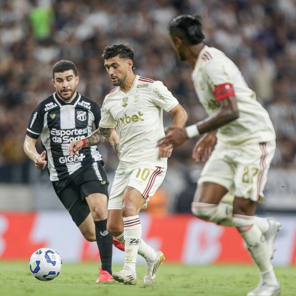 flamengo_1754263652_3691353517940540196_228269326