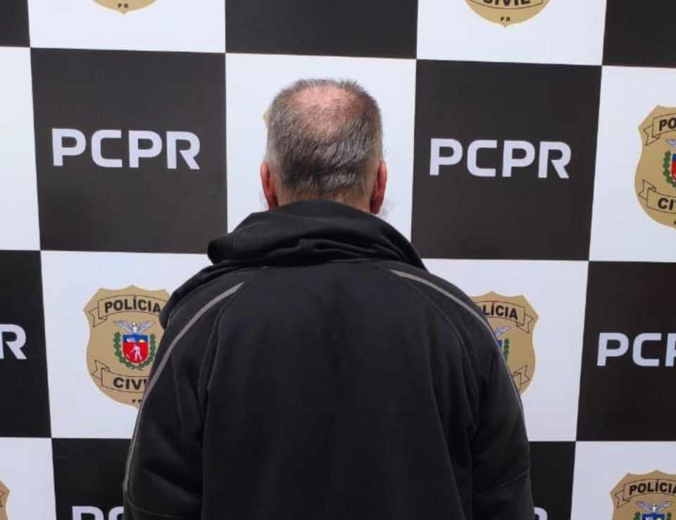 pai-preso-materiais-pornograficos-adolescentes-960×738