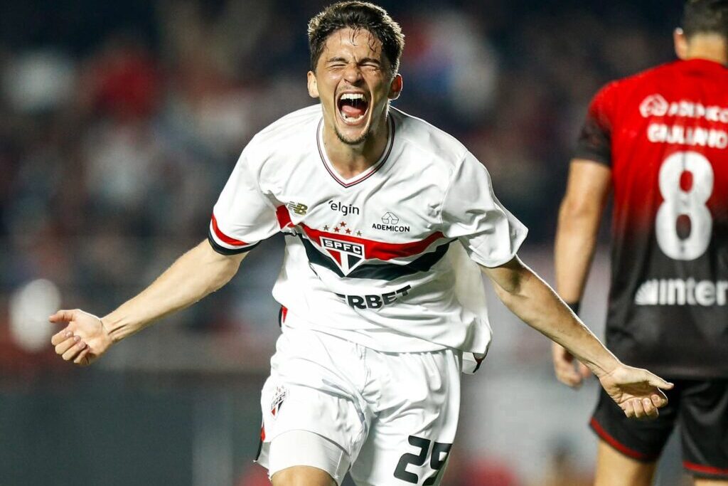 saopaulofc_1754003695_3689172847508966260_20410172