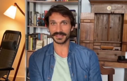 whatsapp-image-2025-08-21-at-95423-am