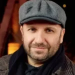 899b42b25c66540129c24f51ebe3c770704