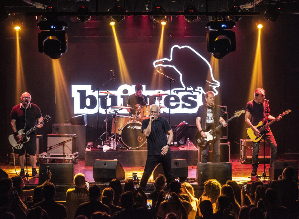 Buitres en escenario