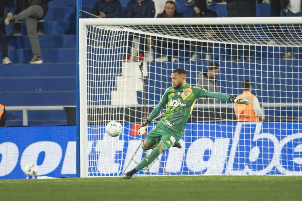 goleiroeverson_1755821733_3704423648992926326_2297823662