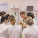 humai-aula-pediatria-medicina-aline-jasper-baixa_8-1620×1080