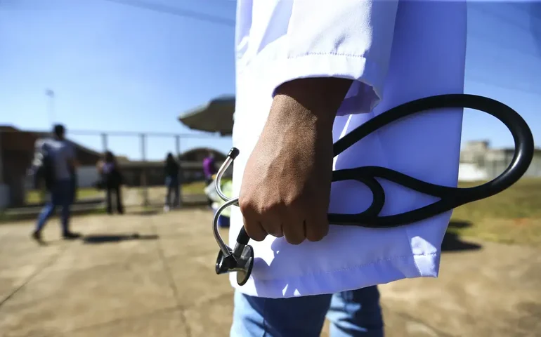 0d83fdc73b7bfd176f6cd0b09180a42e688