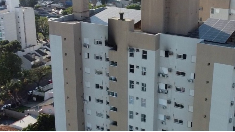 176140553068fcea5acdf20