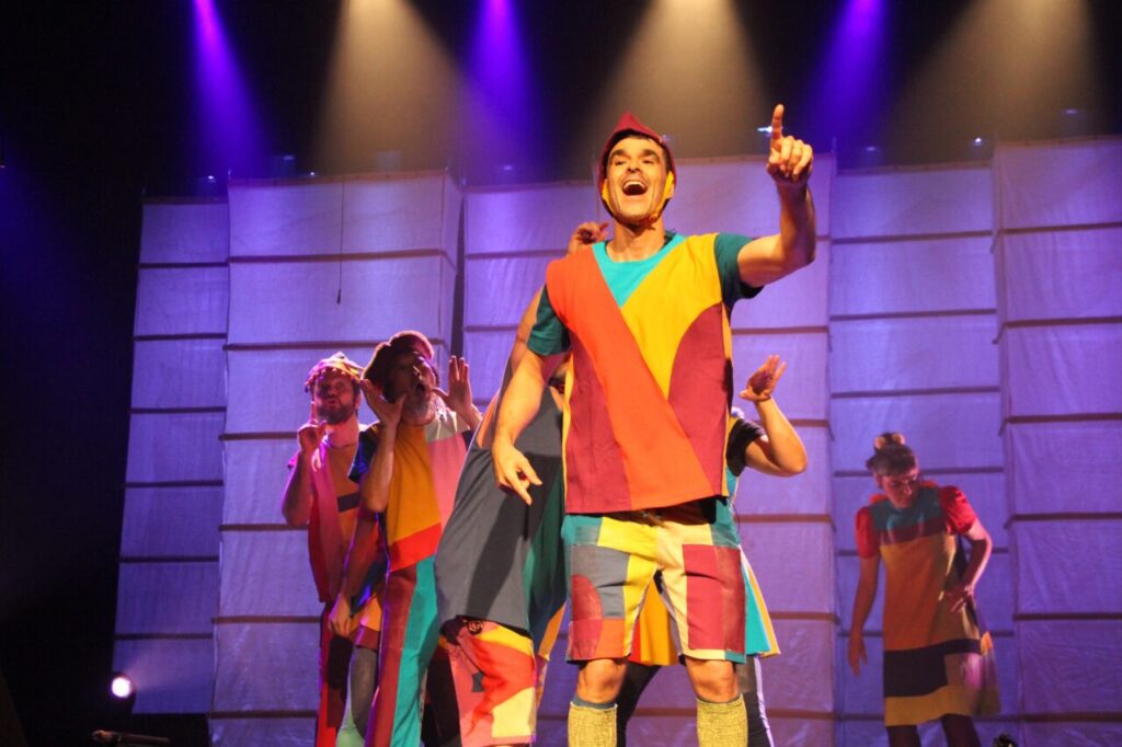 Barbatuques Tum Pa por Aymée Caroline