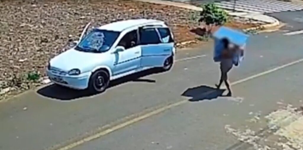 WhatsApp Image 2025-10-07 at 17.11.34