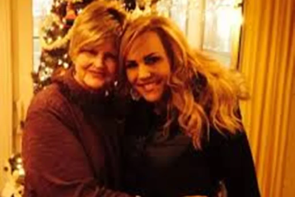 Angelynn-Angie-Mock-3