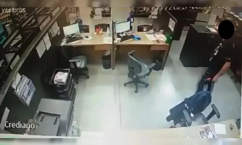 Homem-poe-esperma-em-sorvete-de-colega-e-vai-preso-01042296-0-202511182306-ProportionalFillBackground