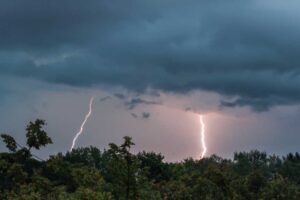 alerta-laranja-tempestade-parana-3