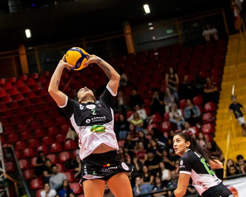 bruniscosta_1758905636_3730293304110941251_309046017