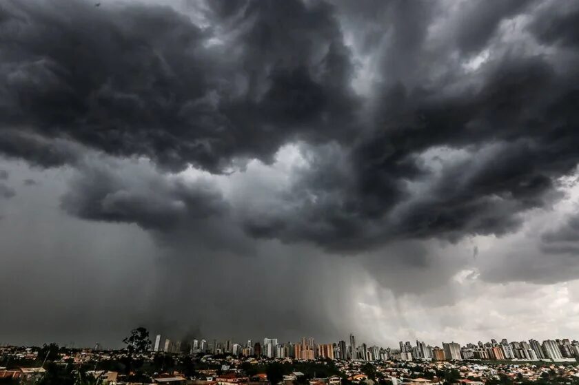 tempestade se fornando