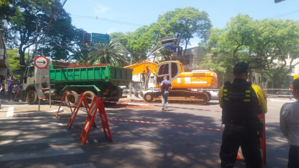 obras na XV