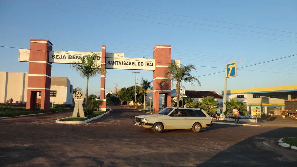 17999511954_6bfa130992_b