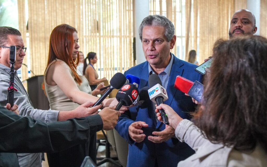 59fccf64-8dfe-4bbd-8bb2-0c710eff2012