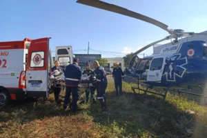 Homem-e-atropelado-por-onibus-em-Marialva-e-fica-em-990×742 (1)