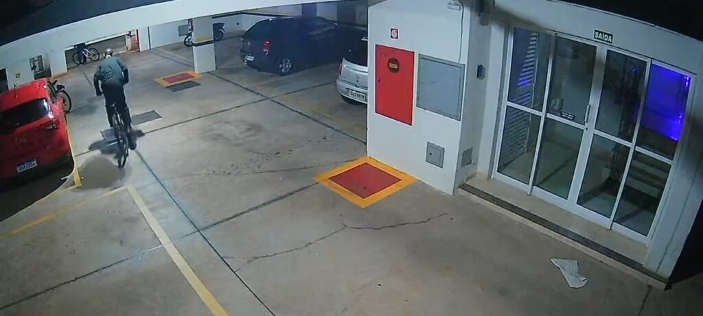 WhatsApp Image 2025-12-04 at 16.11.38