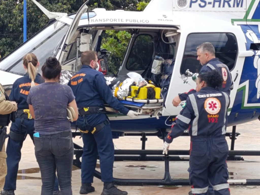 Menino de 12 anos atropelado na região é socorrido de helicóptero e levado para Maringá Foto 1 WhatsApp Image 2025-12-17 at 17.19.39