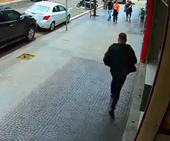 WhatsApp Image 2025-12-19 at 19.30.33