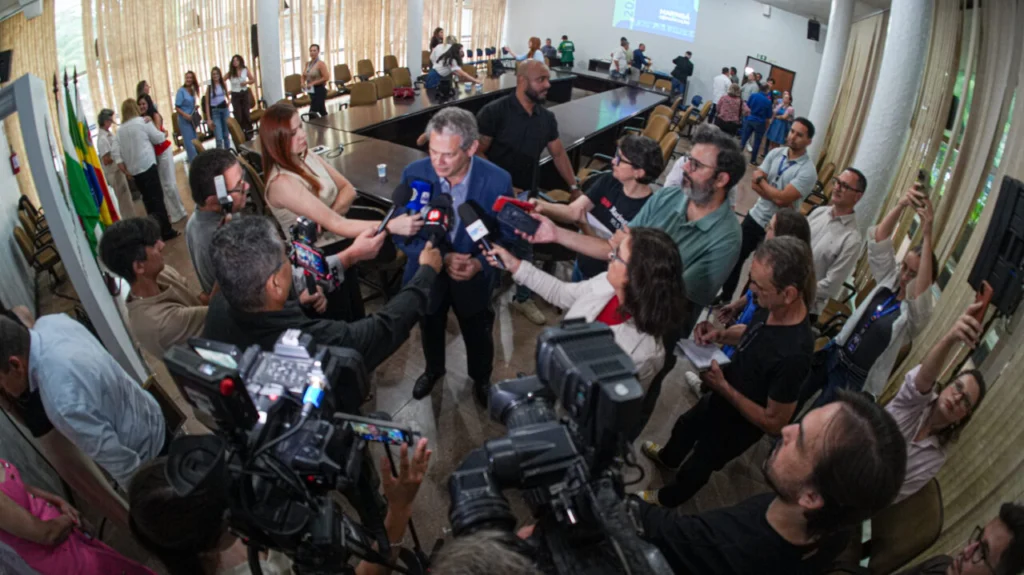 coletiva de silvio barros 2