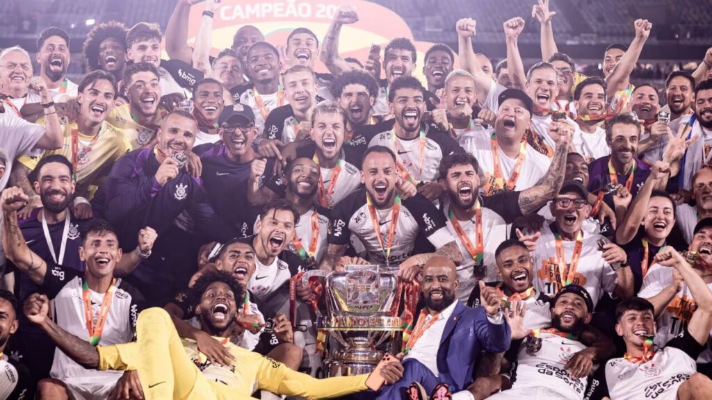 f0b74777-9c32-44b5-9d59-4e8bb2a0b367