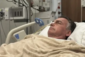 jair-bolsonaro-hospital-internacao01