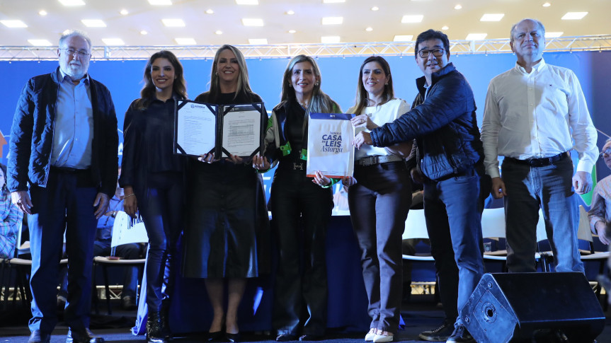 yaFaKv0e0YgUWhB2fbCnueeymi5MGpiC8xjlBFYr