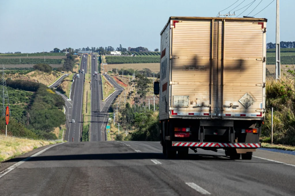 Alto Paraná, 27 de agosto de 2025 – BR 376.