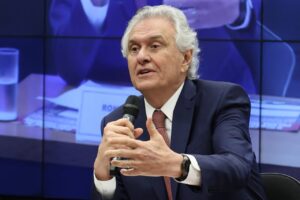 8ab5c998-5cb6-4255-8e0f-4b73d9b4ee30