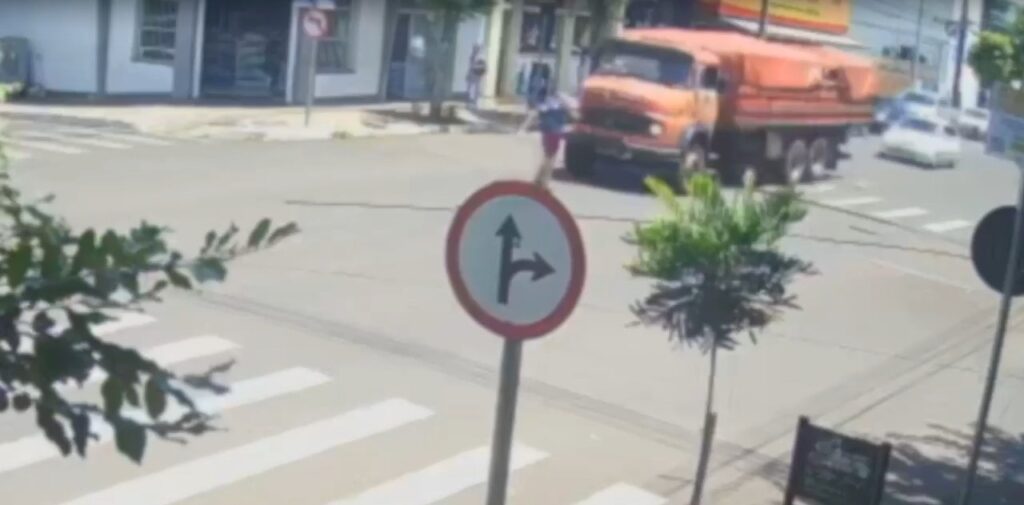 WhatsApp Image 2026-03-03 at 15.45.29