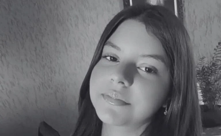 adolescente-atropelada-onibus-escolar-768×474