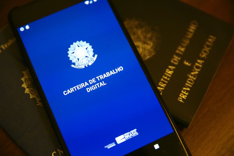 carteira-de-trabalho-digital_mcamgo_abr_240620211818-3
