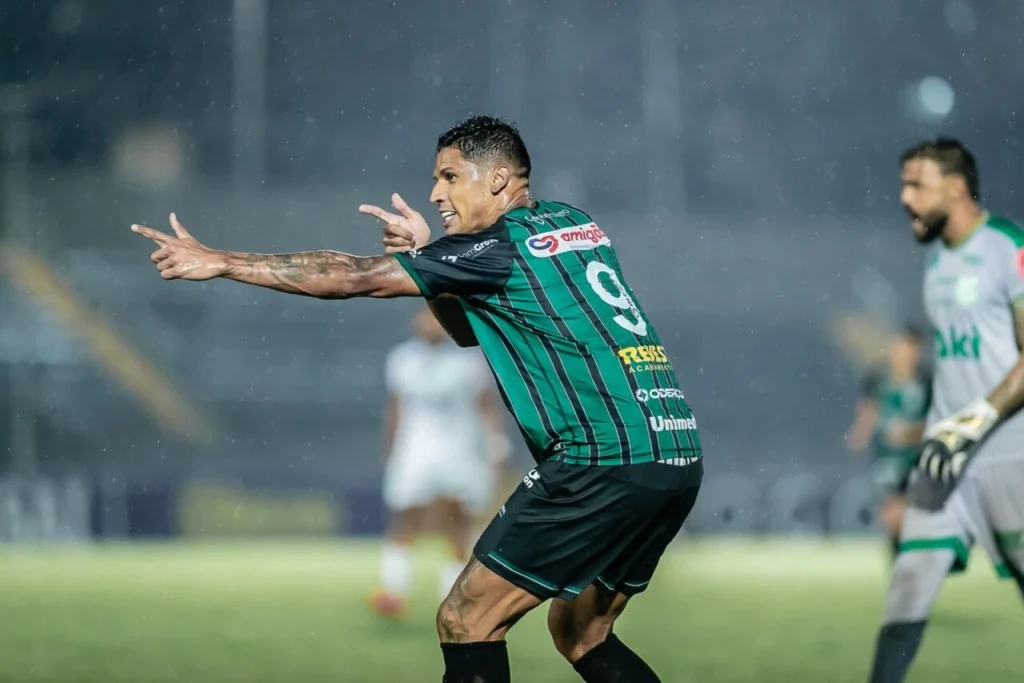 Maringá FC 3 x 2 Uberlândia: Veja os gols 
